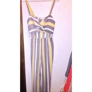 Cute Yellow Striped Long Romper🌼🌻 Sz Medium NWOT